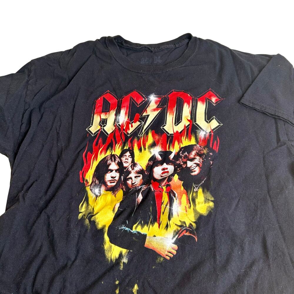 AC/DC Black Short Sleeve Band Tee with classic Graphic